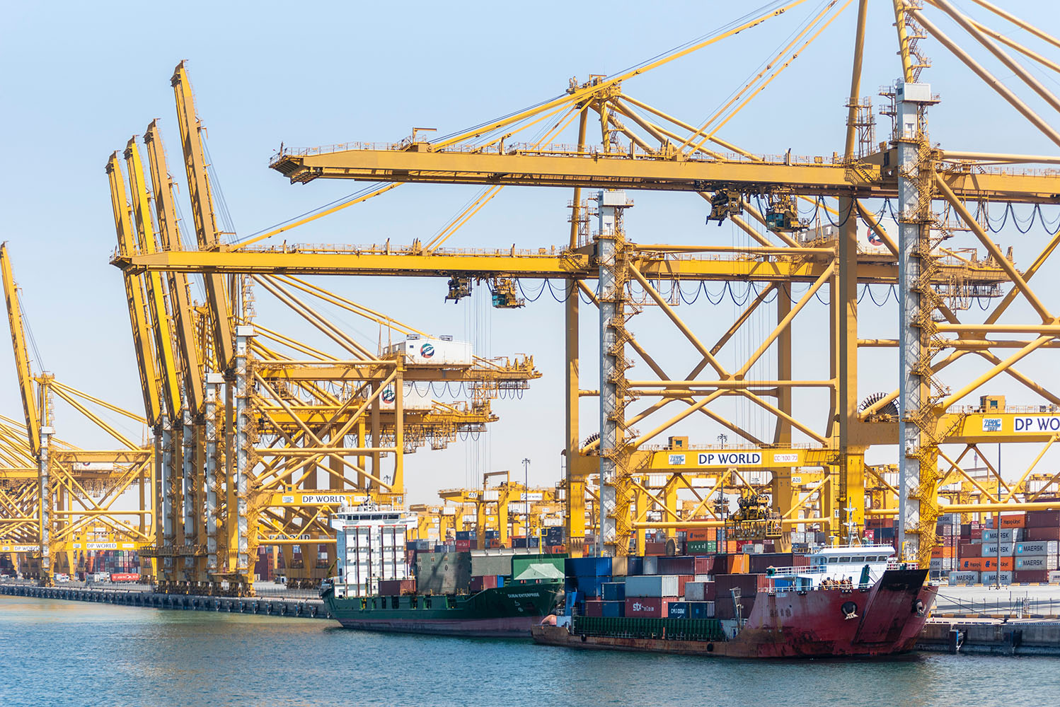 port with cargo ships